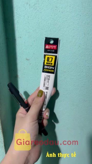 Giảm giá Bút gel Odemei luyện viết chữ Hán đẹp ngòi 0.7 ( loại ngòi to ). Shop tư vấn nhiệt tình. Đóng gói cẩn thận. Thấy mọi người khen. 