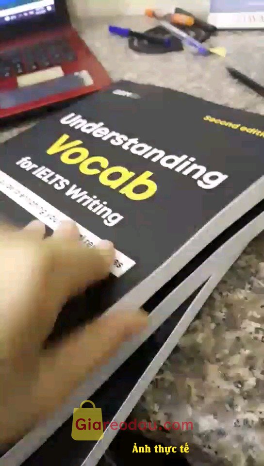 Giảm giá [Mã giảm 8%] Combo Understanding IELTS Bộ sách học từ vựng và ngữ pháp IELTS. Giao hàng nhanh, gói rất kĩ tránh bị gãy góc sách, thiết kế đẹp. 