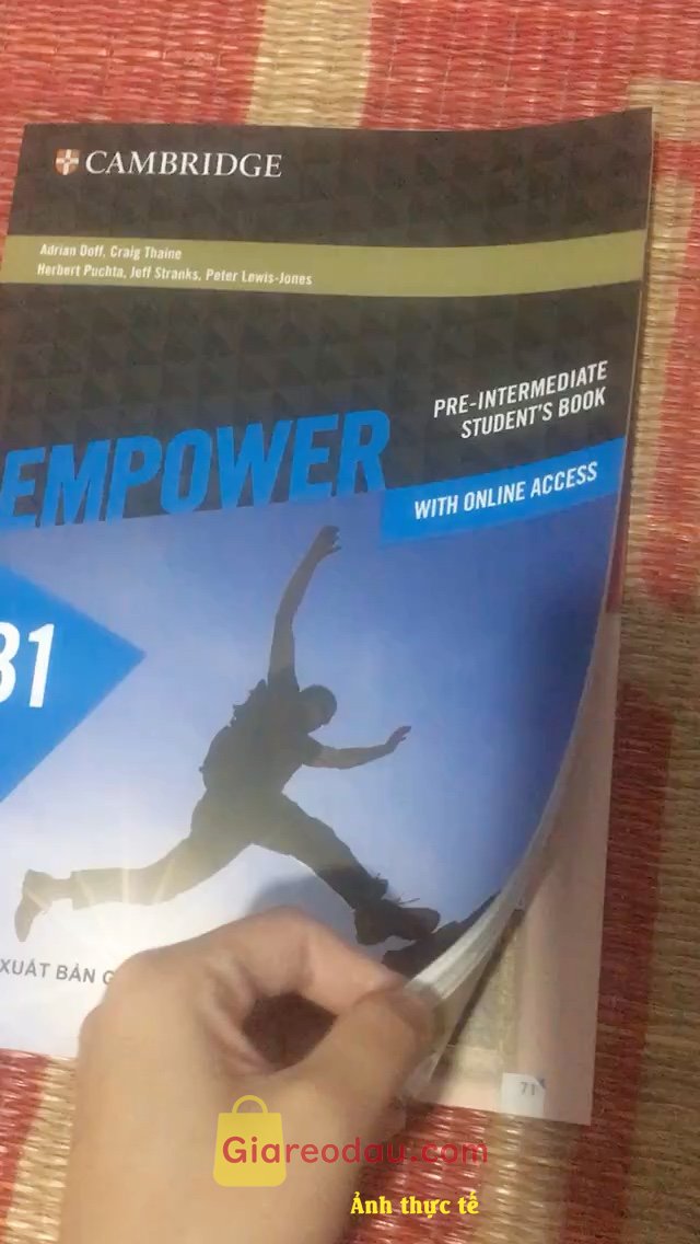 Giảm giá Sách Cambridge English Empower Pre-Intermediate Student's Book with Online Assessment and Practice.... Giao hàng nhanh. Gói khá là kĩ. Chữ rõ ràng không mờ không lem. Tem. 