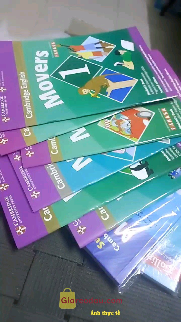Giảm giá [Mã giảm 7%] Sách Cambridge Young Learner English Test Movers 5 SB FAHASA Reprint Edition. Sách chất lượng rất tốt, đóng gói kĩ, mua được hôm sale giá rẻ.. 