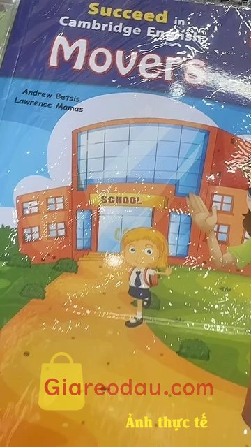 Giảm giá [Mã giảm 18%] Sách Succeed in Cambridge English : Movers 8 Complete Practice Tests 2018 edition. Shop đóng kỹ càng, 3 lớp luôn, sách đẹp lắm! Cho 5* . Hahha is going. 